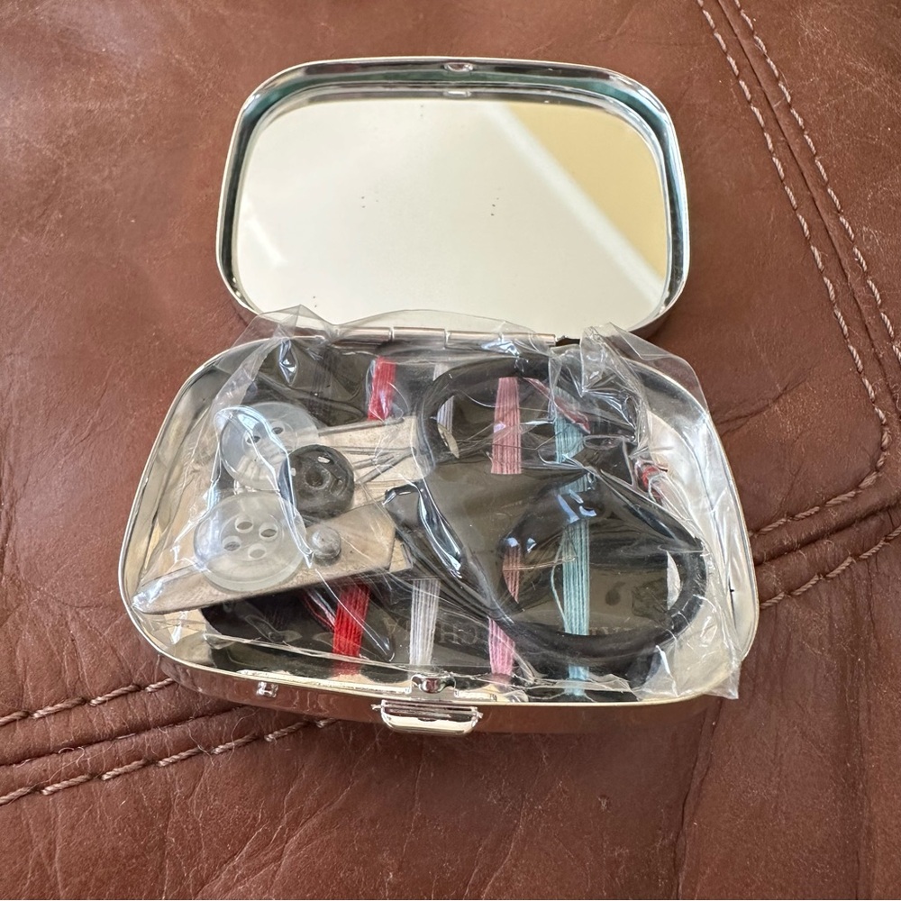Sewing kit